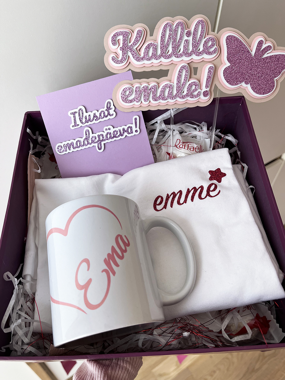 Komplekt emale